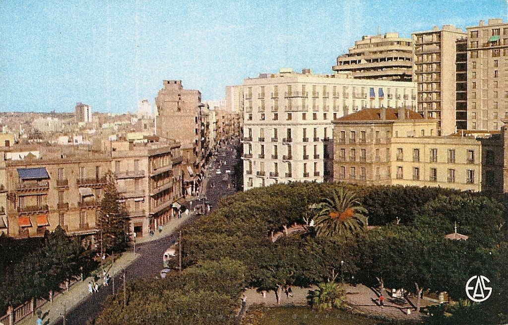 233-debut boulevard Clemenceau.JPG